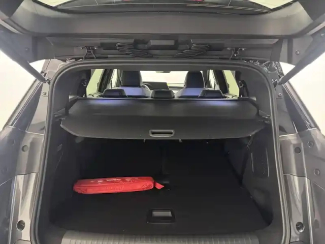 Peugeot 5008 plug-in hybrid 195 e-dcs7 — photo 65