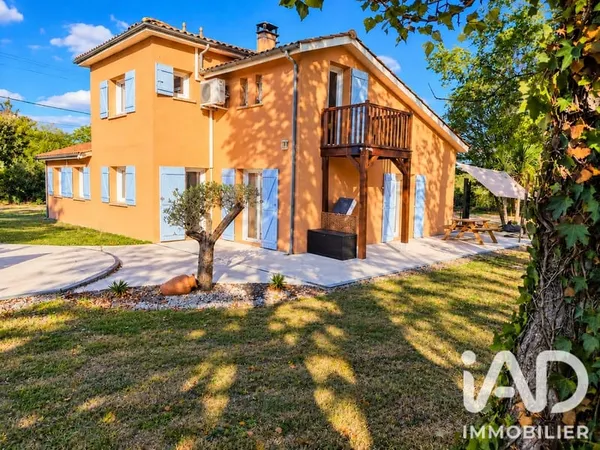 Maison 7 pièces 137 m²