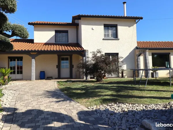 Maison 7 pièces 184 m²