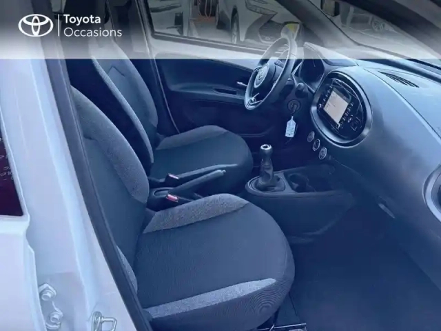 Toyota Aygo X 1.0 vvt-i 72ch dynamic — photo 6