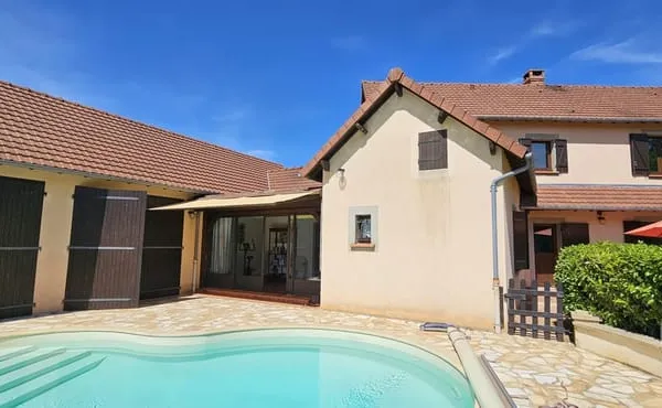 Maison 7 pièces 168 m²