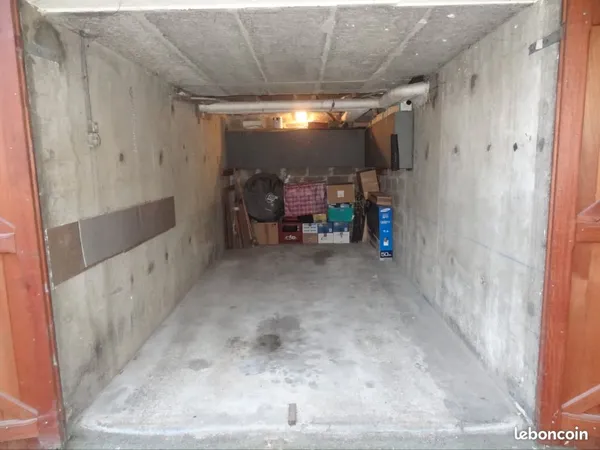 Stockage Vente Carrières-sur-Seine   19000€
