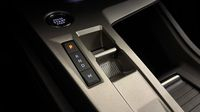 Peugeot 308 1.5 BlueHDi 130ch S&S Style EAT8 — photo 29