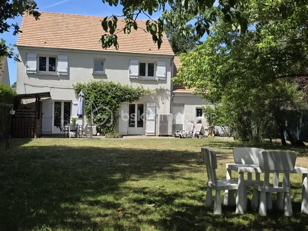 Maison 6 pièces 143 m²