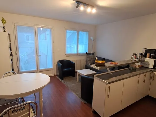 Chambre dans colocation à la Rochelle