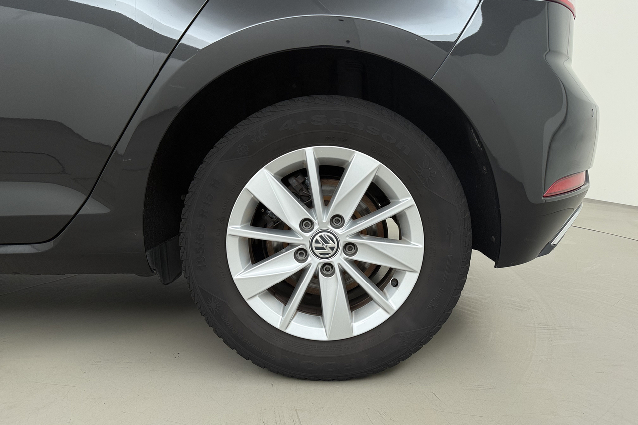 Volkswagen Golf 7 — photo 6