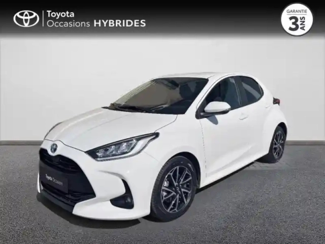 Toyota Yaris 116h design 5p my22