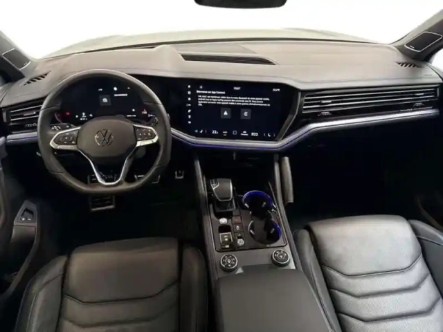 Volkswagen Touareg 3.0 v6 ehybrid 462 ch tiptronic 8 4motion r — photo 38