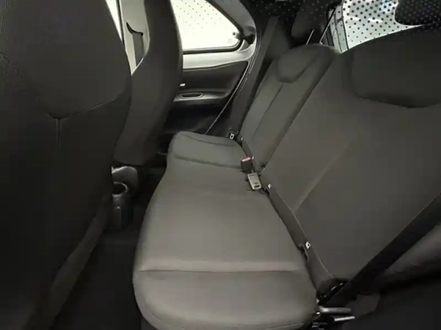 Toyota Aygo 1.0 vvt-i 72 dynamic — photo 10