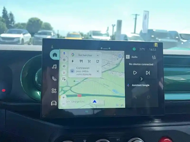 Renault Twingo e-tech electrique 80 ch autonomie urbaine — photo 32