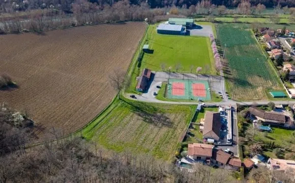 Terrain 500 m²