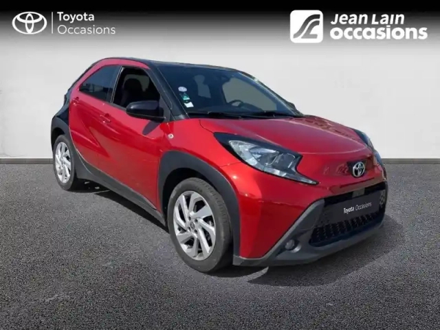 Toyota Aygo X 1.0 vvt-i 72 — photo 3