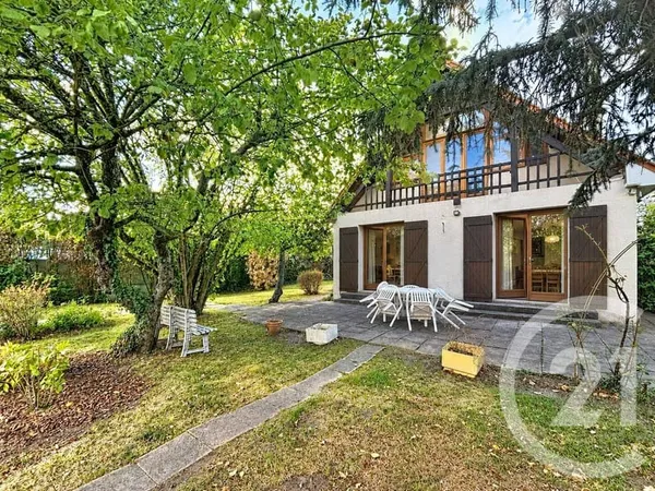 Maison 7 pièces 145 m²