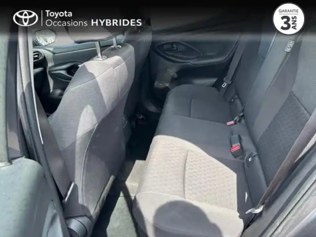 Toyota Yaris 116h dynamic 5p my22 — photo 9