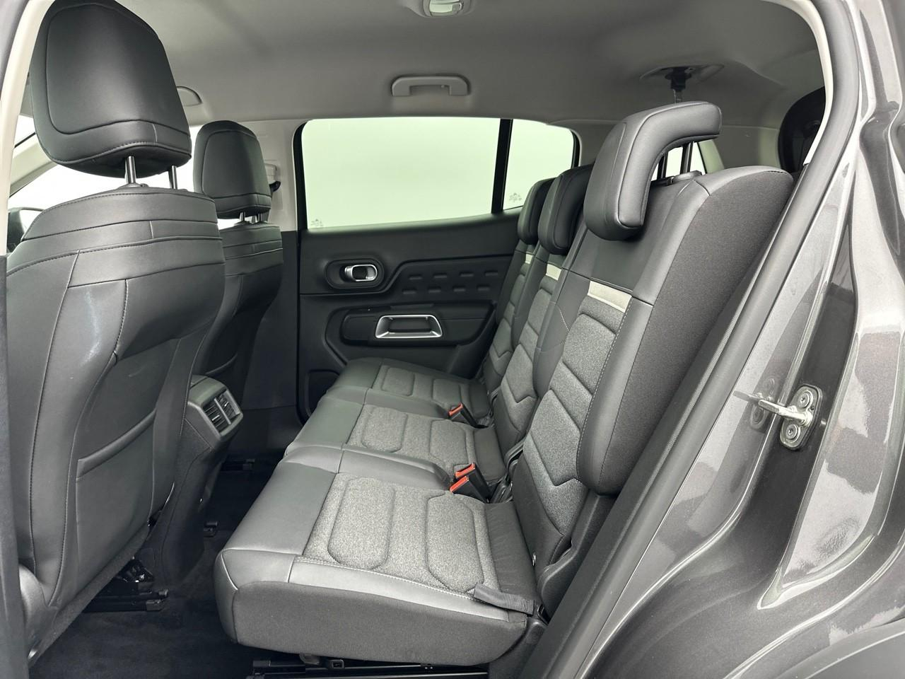 Citroën C5 Aircross hybride 136 e-dcs6 max — photo 12