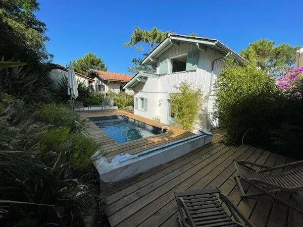 Villa 5 pièces 116 m²