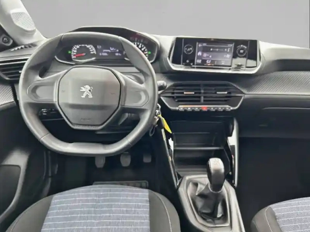 Peugeot 208 puretech 75 s&amp;s bvm5 — photo 8