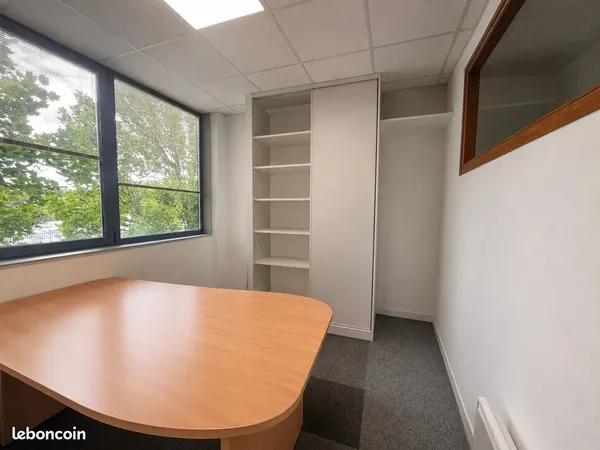 Bureaux 320 m² Vannes
