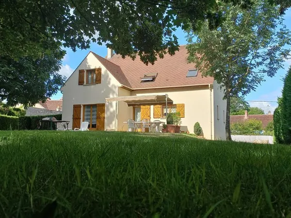 Pavillon 7 pièces - Terrain 1000 m²