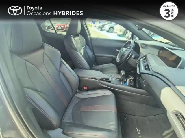 Lexus Ux 250h 4wd f sport — photo 6