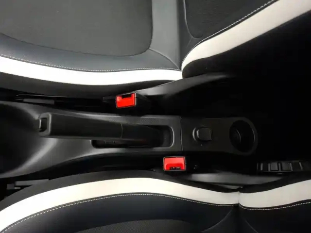 Renault Twingo iii sce 65 — photo 34