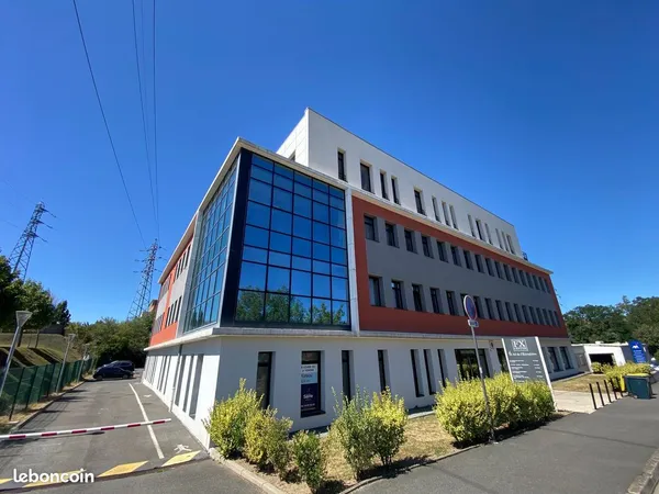 Bureaux 324 m² Saint-Étienne