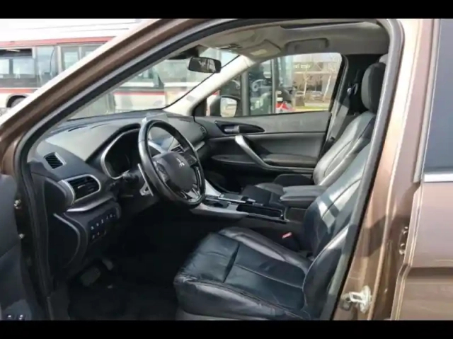 Mitsubishi Eclipse cross 1.5 mivec 163ch instyle 2wd cvt — photo 10