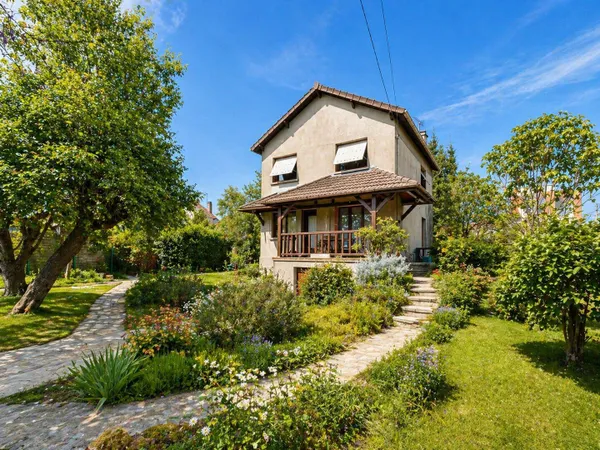 Maison 6 pièces 90 m²