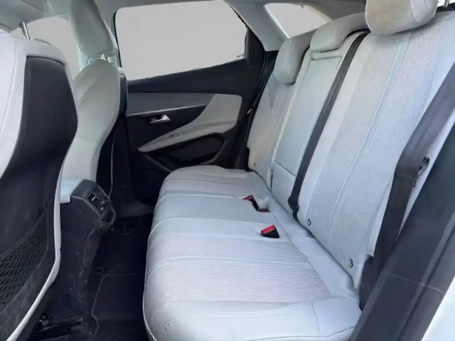 Peugeot 3008 puretech 180ch s&amp;s eat8 — photo 12
