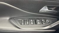Peugeot 308 1.2 PureTech 130ch S&S Allure — photo 28