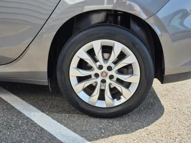 Fiat Tipo 1.4 95ch easy 5p — photo 9