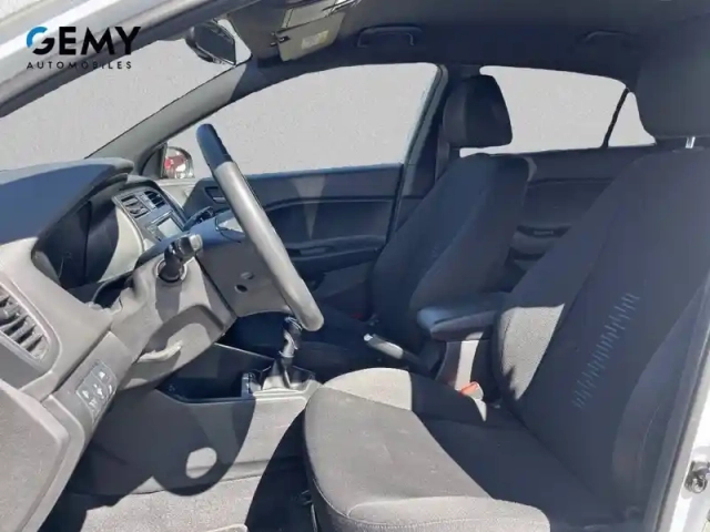 Hyundai I20 1.0 t-gdi 100 — photo 9