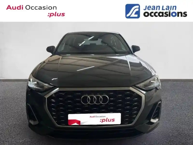 Audi Q3 sportback 35 tfsi 150 ch s tronic 7 — photo 2