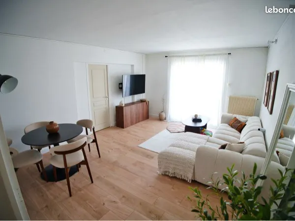Appartement 2 chambres / rue Elie gré Nîmes