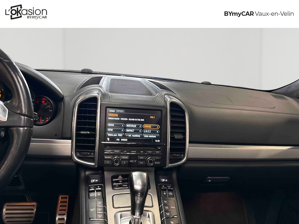 Porsche Cayenne 4.8 V8 — photo 13