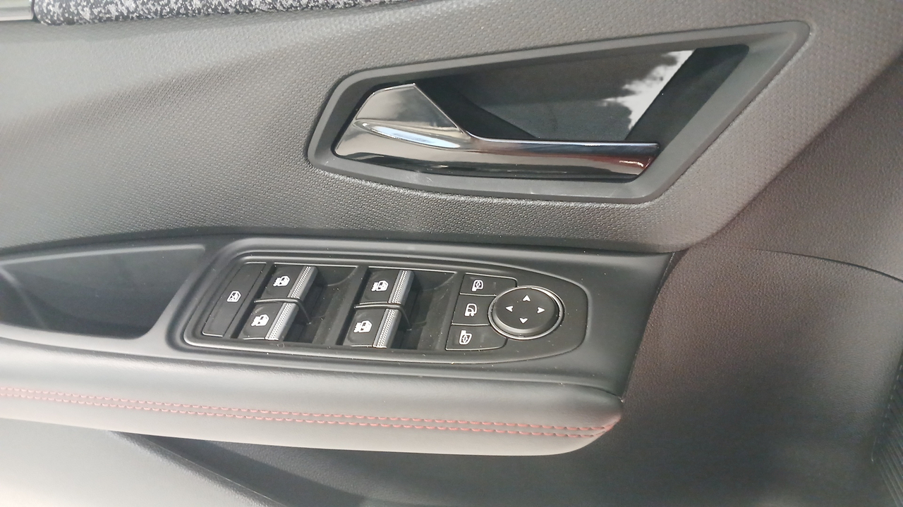 Renault Clio E-Tech full hybrid 160 ch — photo 17