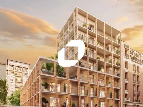 Local commercial 672 m²