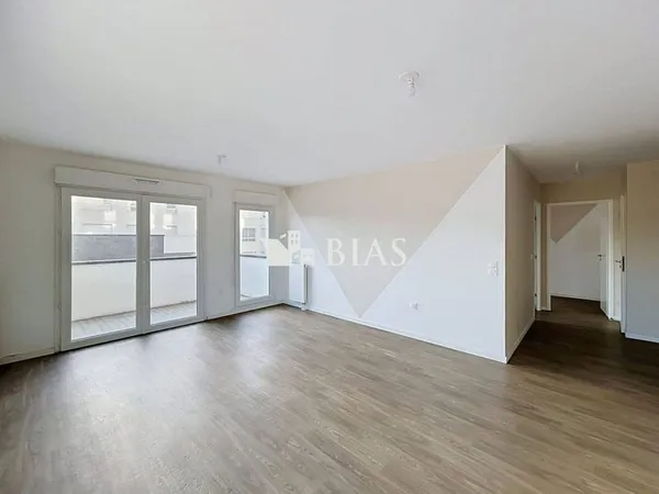 Appartement 4 pièces 77 m²
