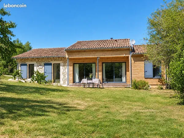 Maison bois & pierre bioclimatique - Périgord vert