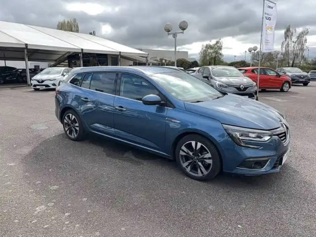 Renault Megane mégane iv estate tce 160 energy edc — photo 7