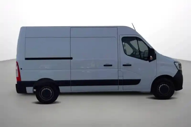 Renault Master fgn trac f3500 l2h2 blue dci 135 — photo 16