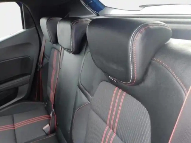 Renault Clio 1.3 tce 140ch rs line — photo 12