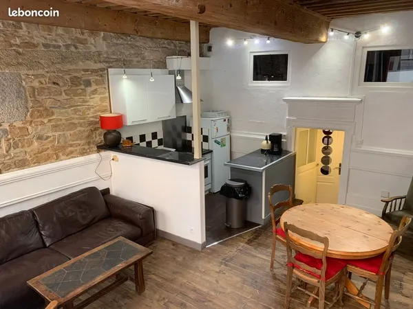 Appartement meublé T2 40 m2 pentes de la croix rousse