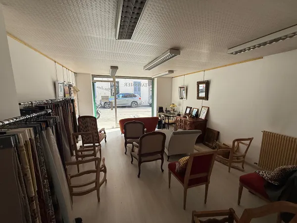 Local commercial Pau 110 m2
