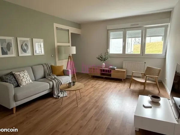 Appartement 4 pièces 77 m²