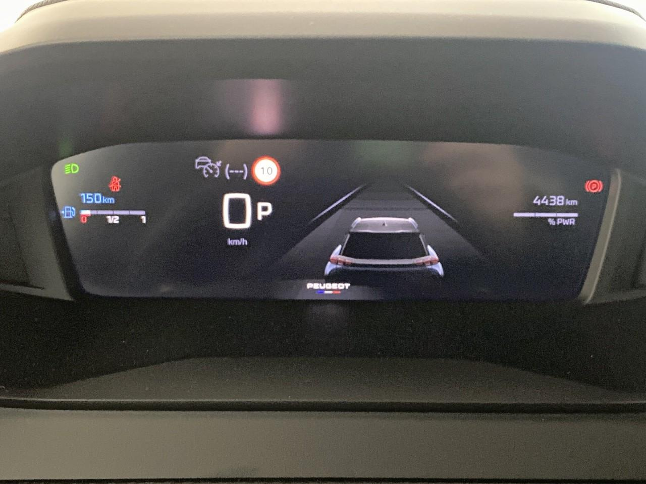 Peugeot 2008 hybrid 145 ch e-dcs6 allure — photo 14