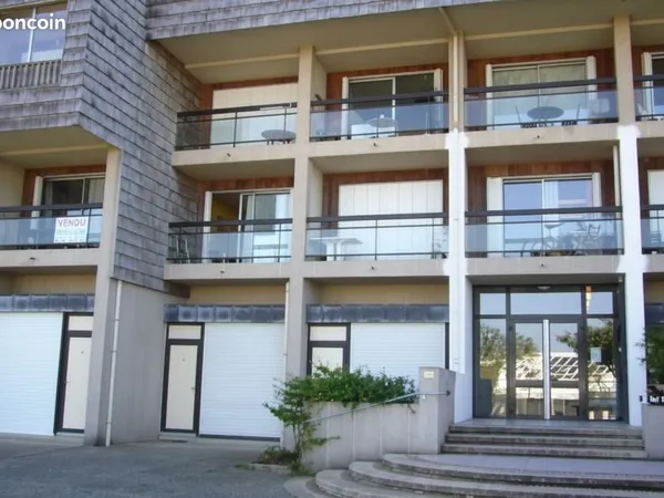 Studio 1 pièce 26 m²