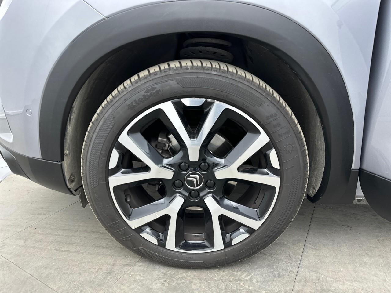 Citroën C5 Aircross puretech 130 s&s eat8 shine pack — photo 16