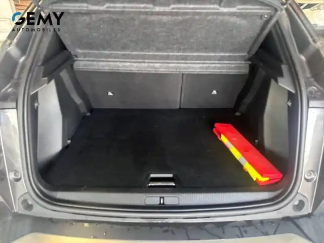 Peugeot 2008 puretech 130 s&amp;s bvm6 — photo 6