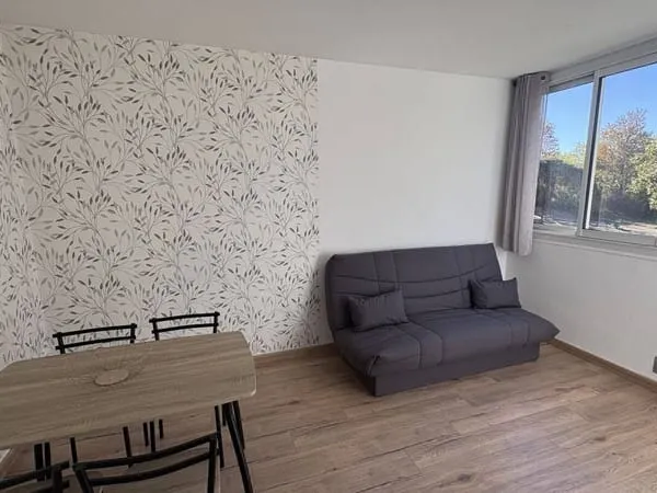 Studio 1 pièce 25 m²